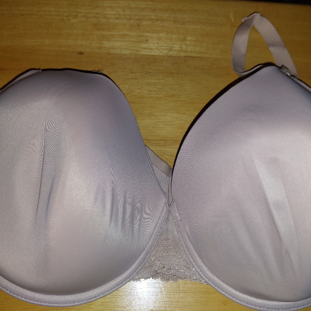 38D bra